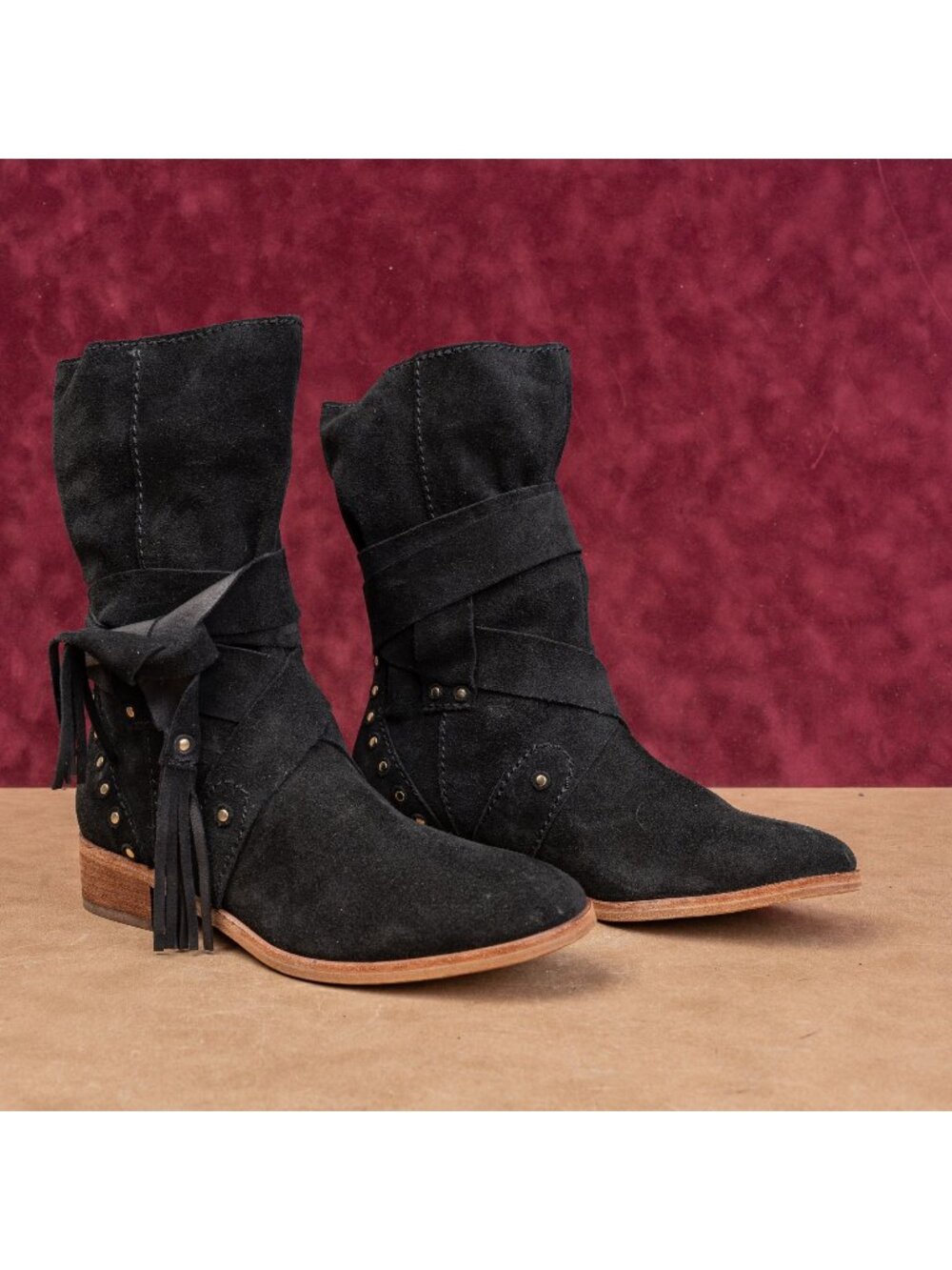 See By Chloe Women Modern Boho Western Festival Cottage Suede Boots 7.5US EUR38
